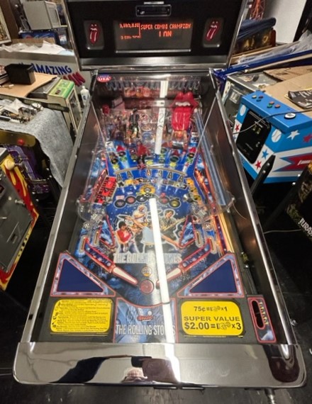 STERN THE ROLLING STONES LE Pinball Machine For Sale MINT FULL LED